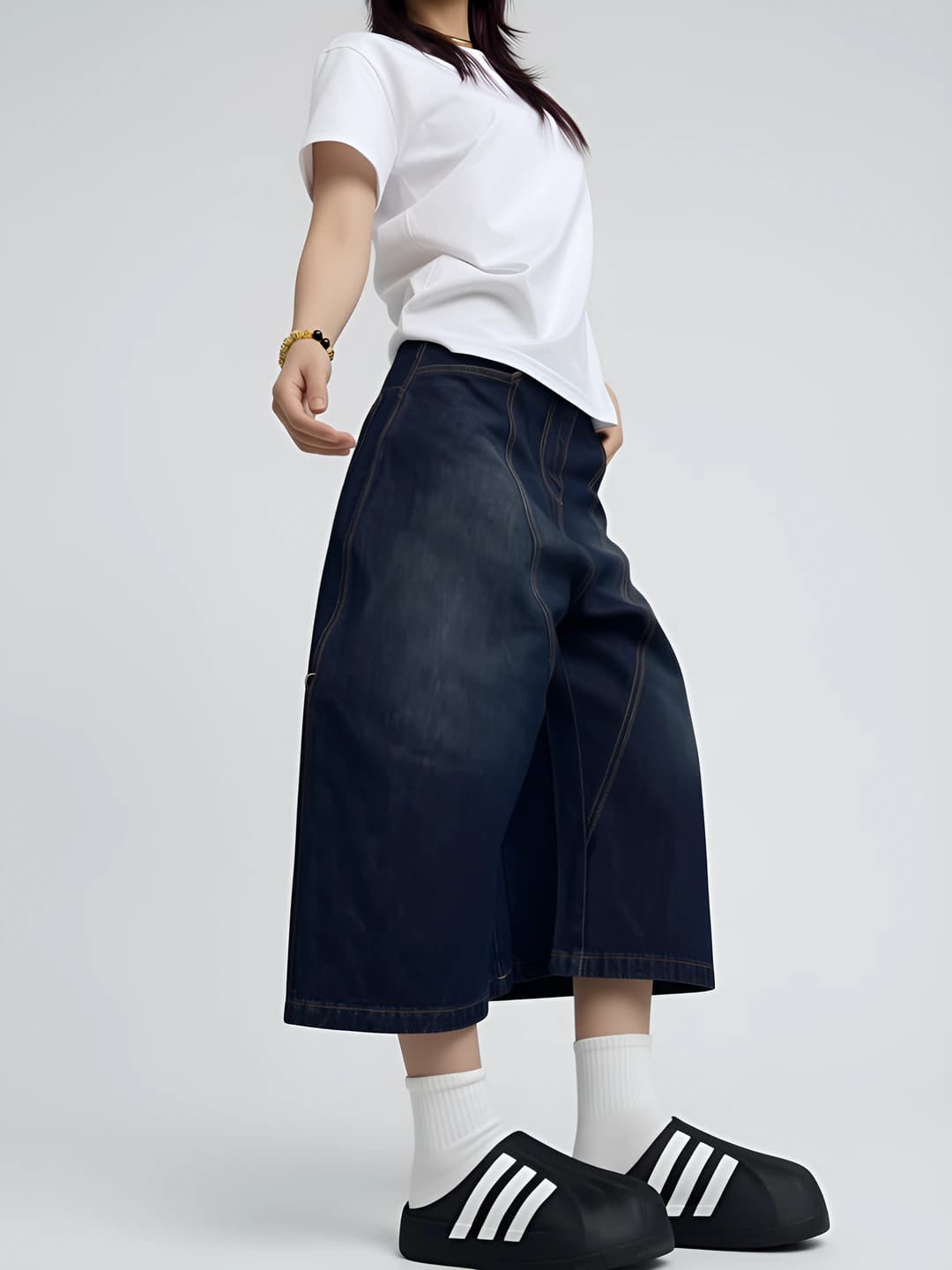 Ayollar uchun keng va klesh jinsi shimlar, yupqa, baland bel, bo'sh (oversize) fit, past bo'ylilar uchun, 2026