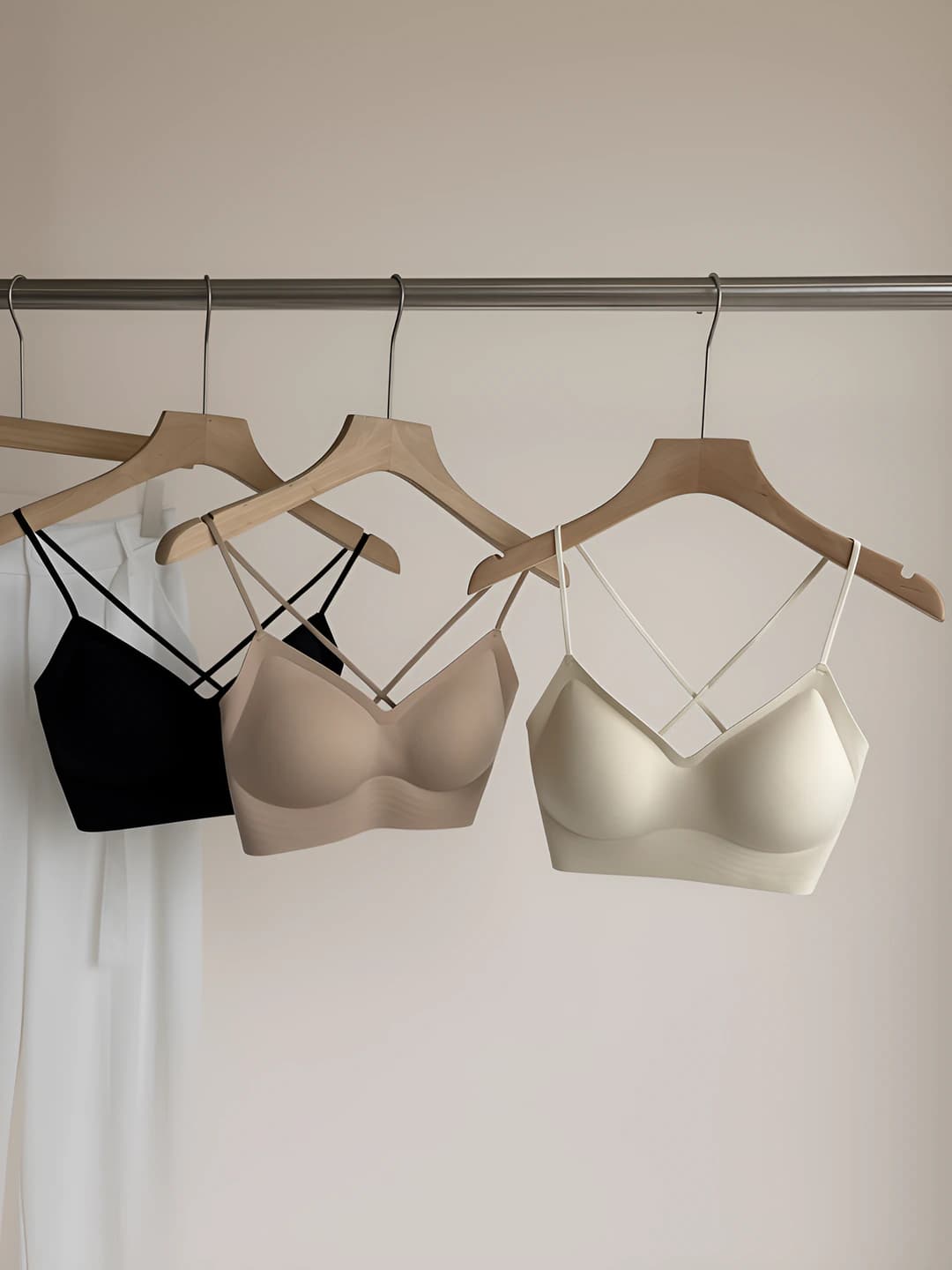 Women's summer seamless bra, Korean style, breathable, stretch, solid colour