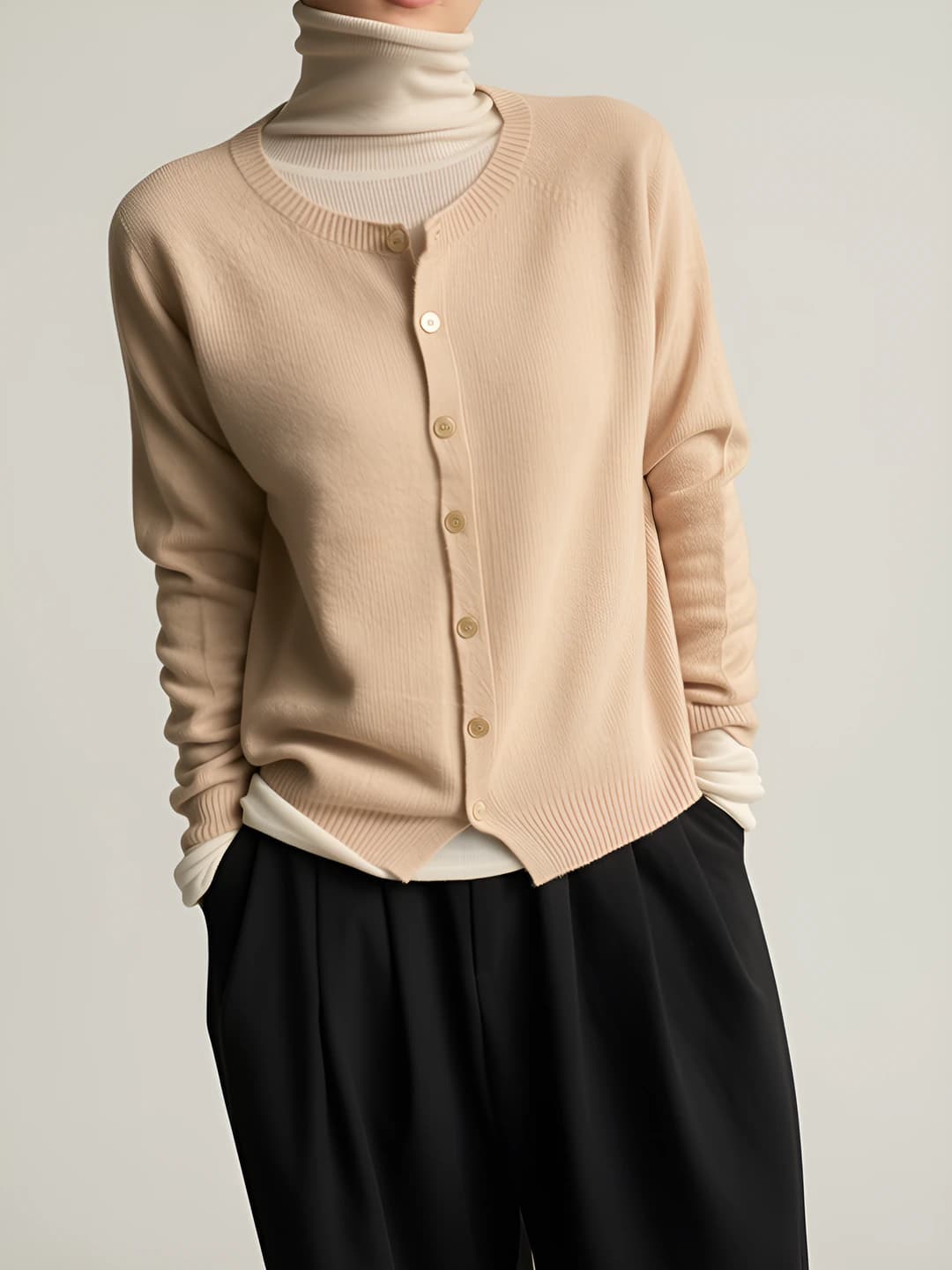 Women's soft wool knit cardigan, loose fit, crew neck, long sleeve, thick, seamless
