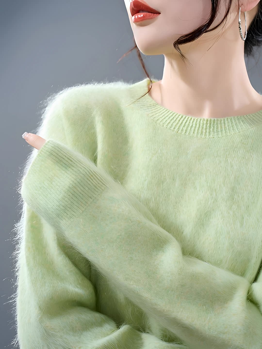 Yun Di Green (Round Neck)
