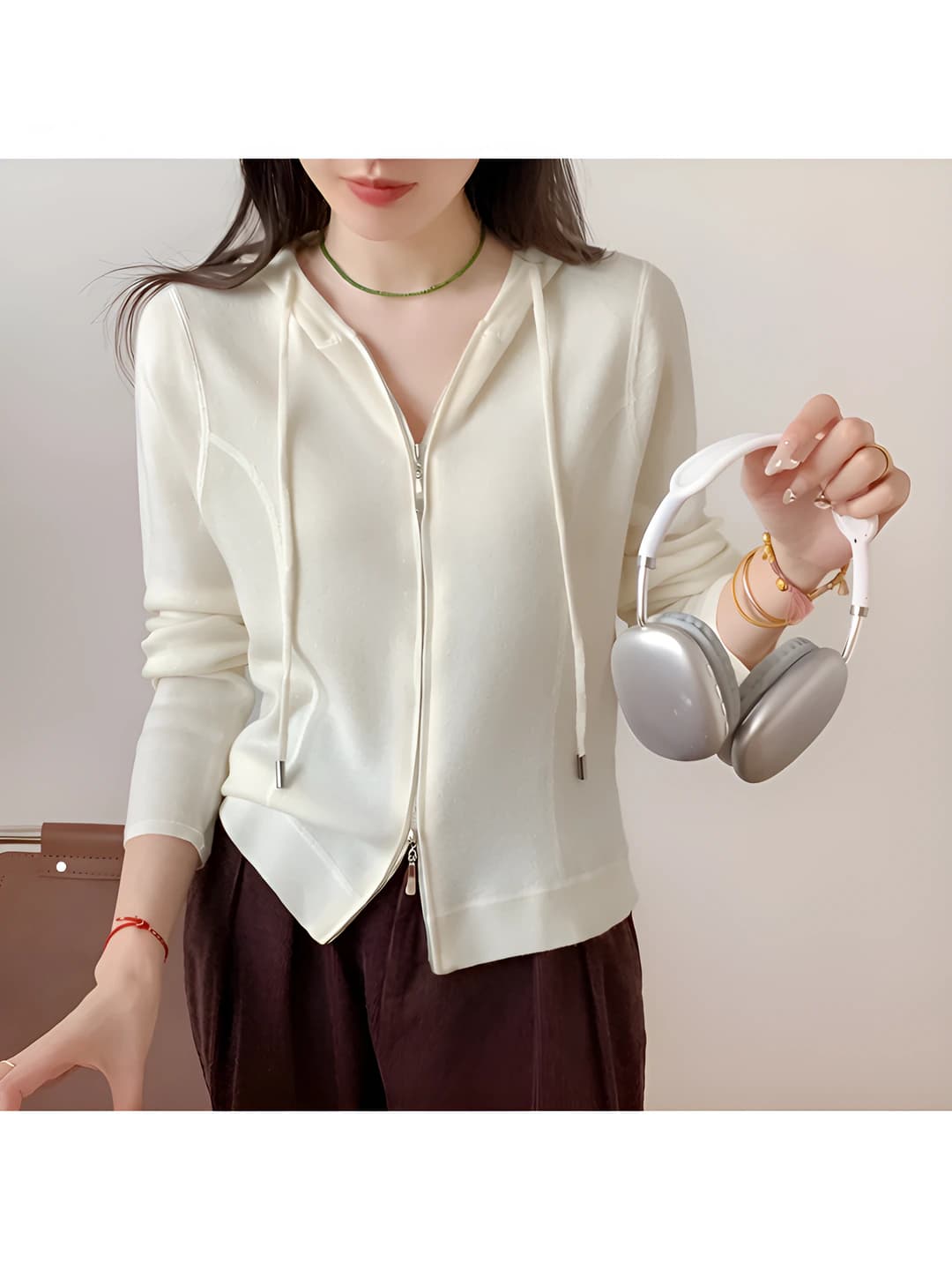 Women's 2026 spring wool cardigan with hoodie and zip, long sleeve, medium thickness, knit top