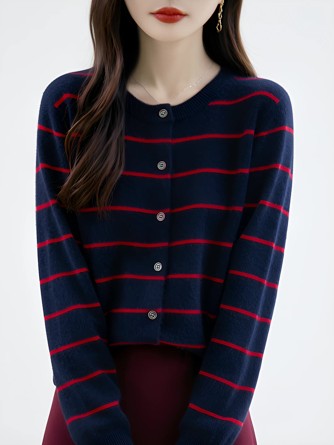 Navy + red stripe
