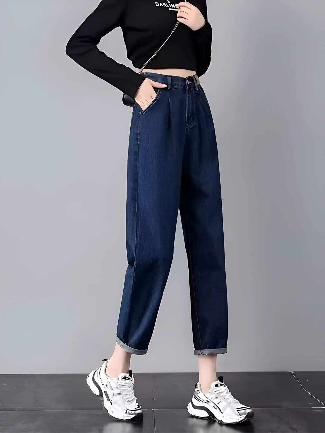 Women's winter straight cut jeans, high waist, fleece-lined, loose fit, slimming, warm