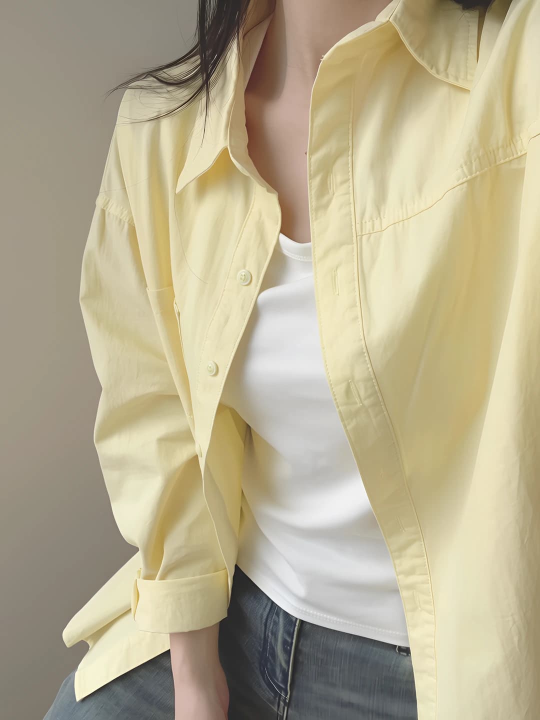 Ayollar uchun sof paxta, bir rangli, uzun yengli, bo'sh (oversize) kesimli, nozik ko'rsatadigan, quyoshdan himoyalovchi, bahor-yozgi, kundalik ko'ylak-shirt