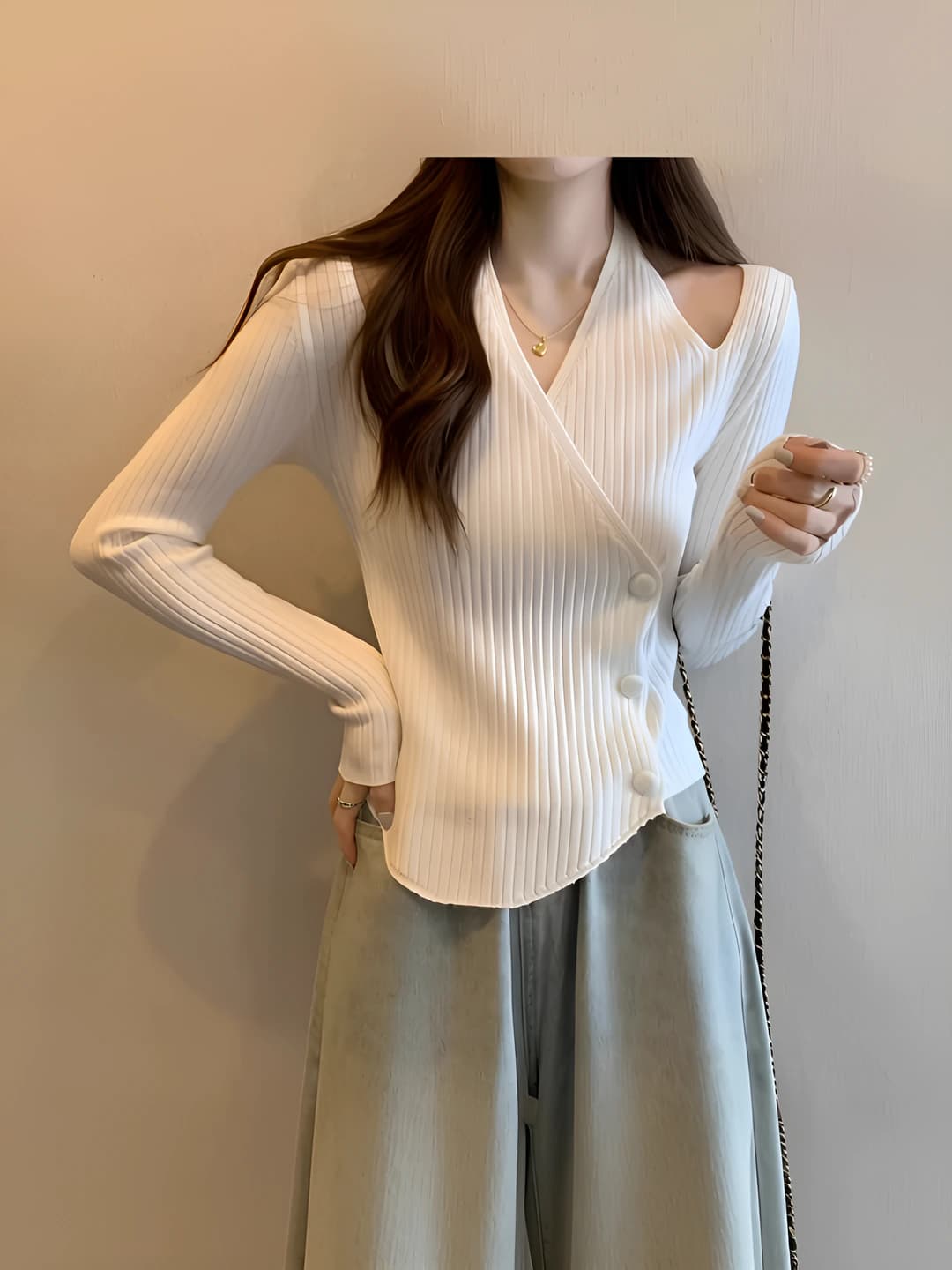 White T-shirt