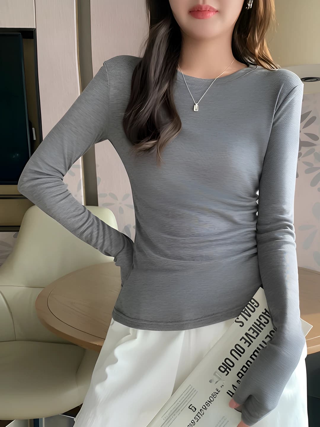 Crew neck, heather grey