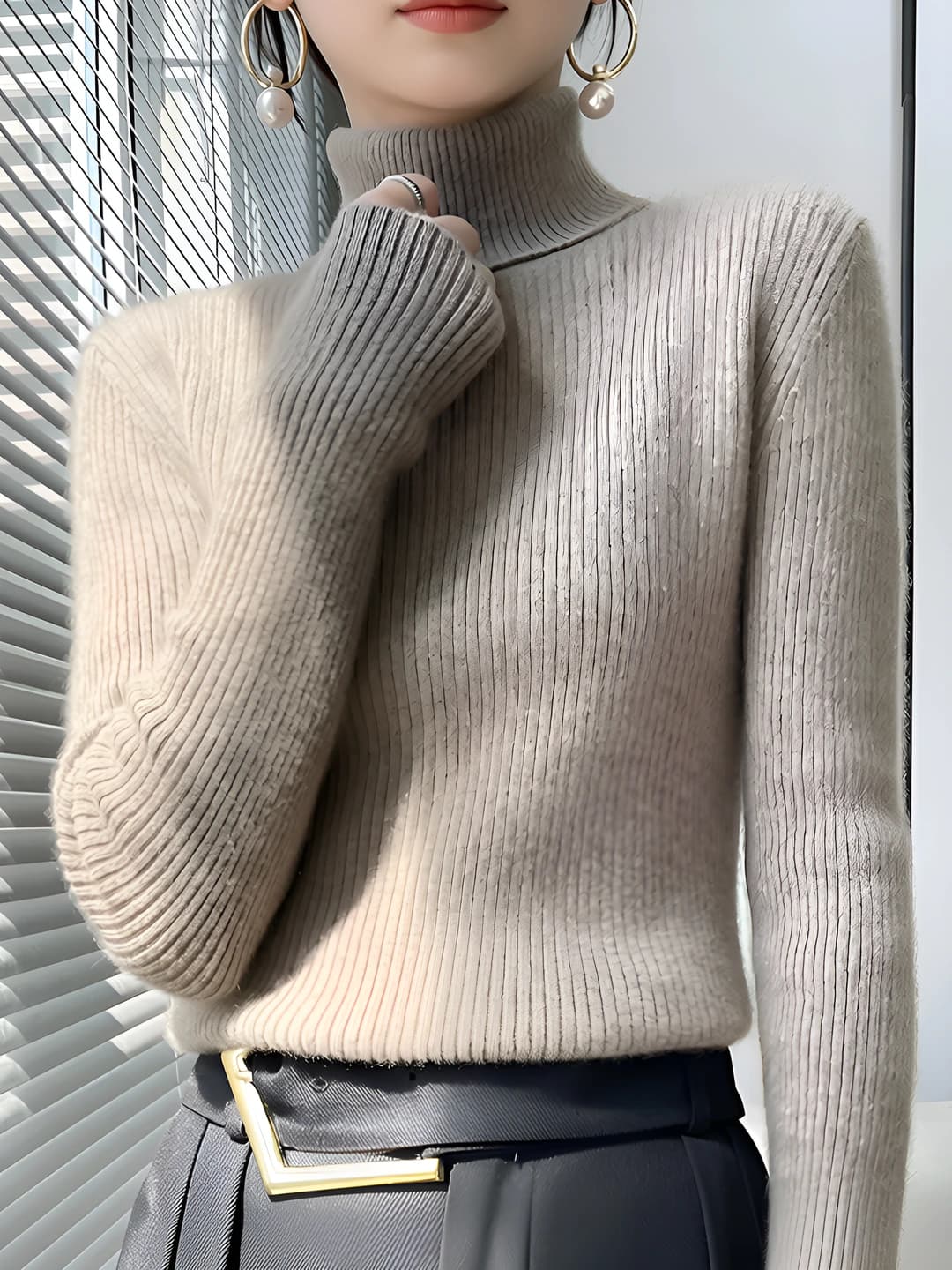 Elegant camel