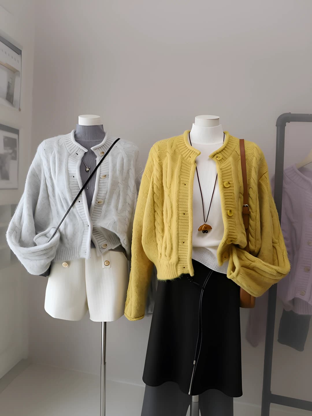 Women's 2026 autumn-winter Korean style crew neck, solid colour, thick, loose fit, long sleeve, cropped, slimming cardigan