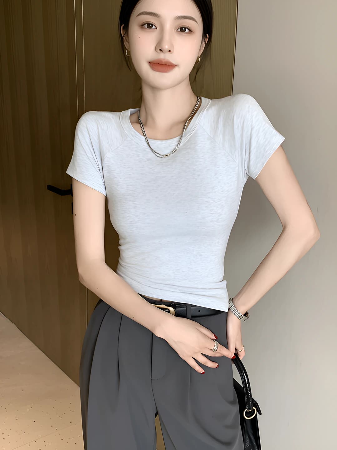 Floral white grey