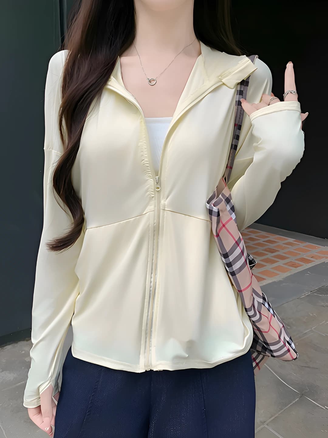 Goose yellow