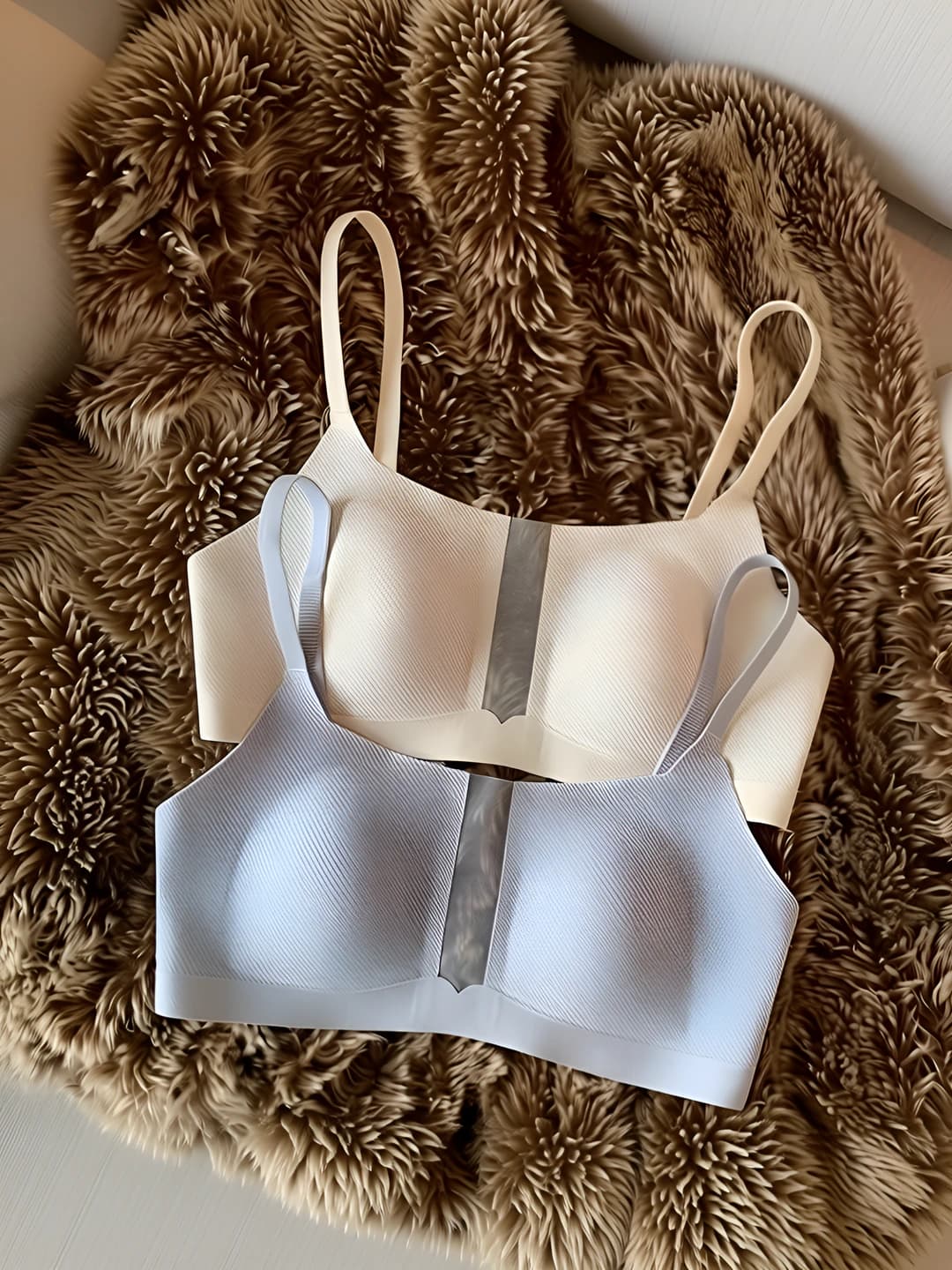 Women's breathable, slimming, minimizing wireless bra