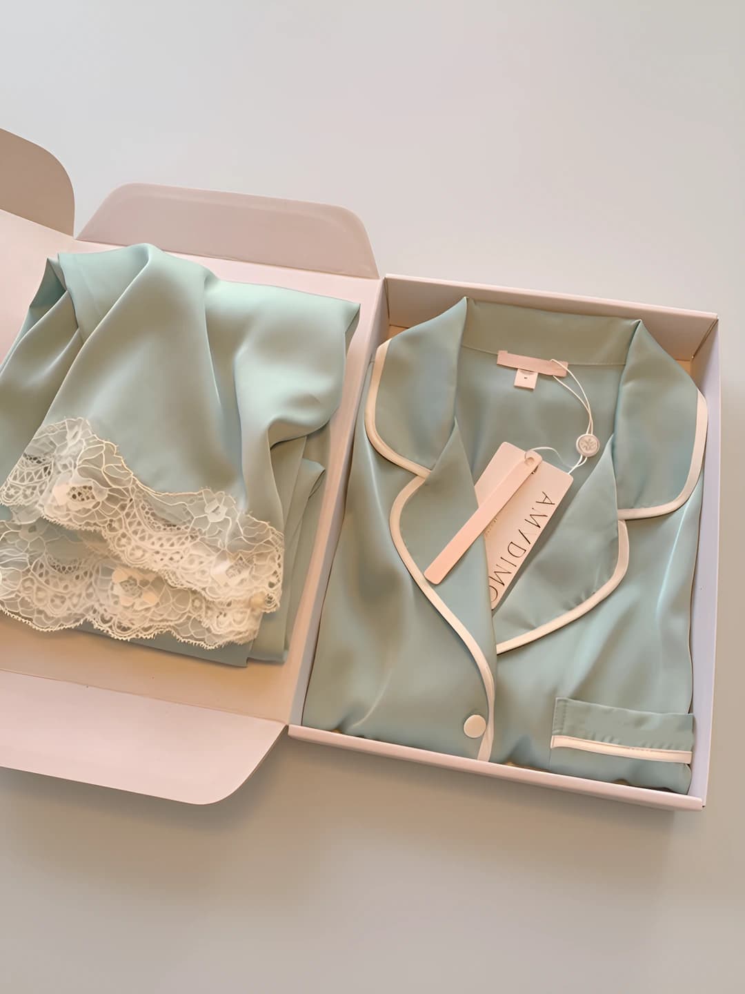 252# Lace Blue