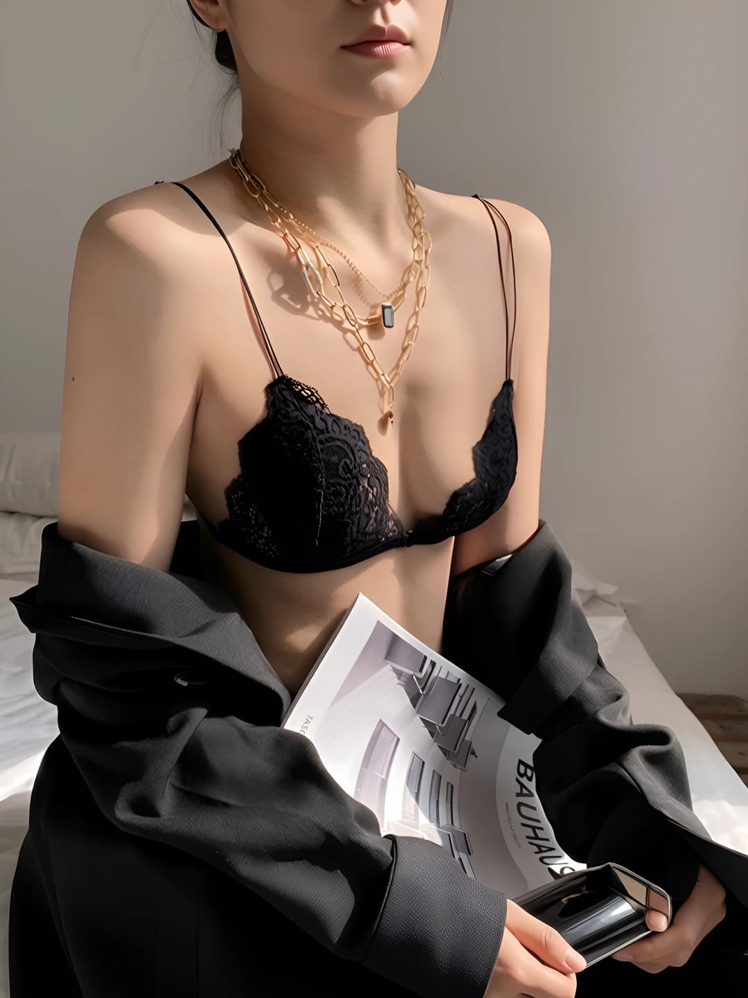 Women's French style lace bra, ultra-thin, summer, wire-free, front closure, thin straps, beautiful back