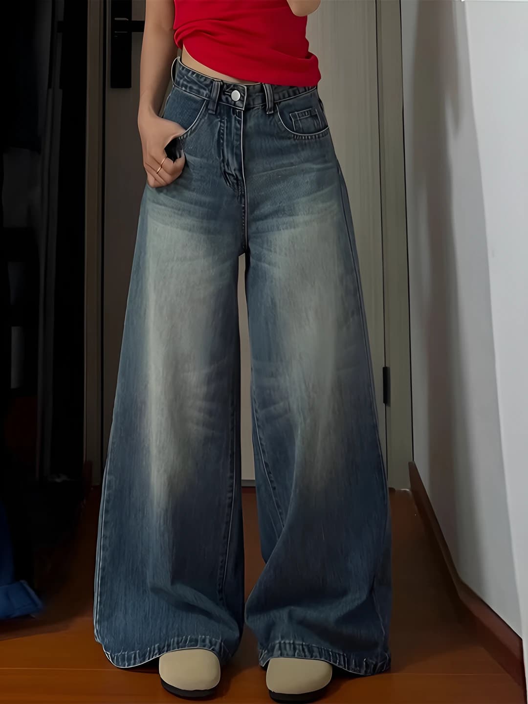 Ayollar uchun katta o'lchamli jinsi shim, qishki 2026, baland bel, keng va klesh, nozik ko'rsatadigan, bo'sh (oversize), kundalik