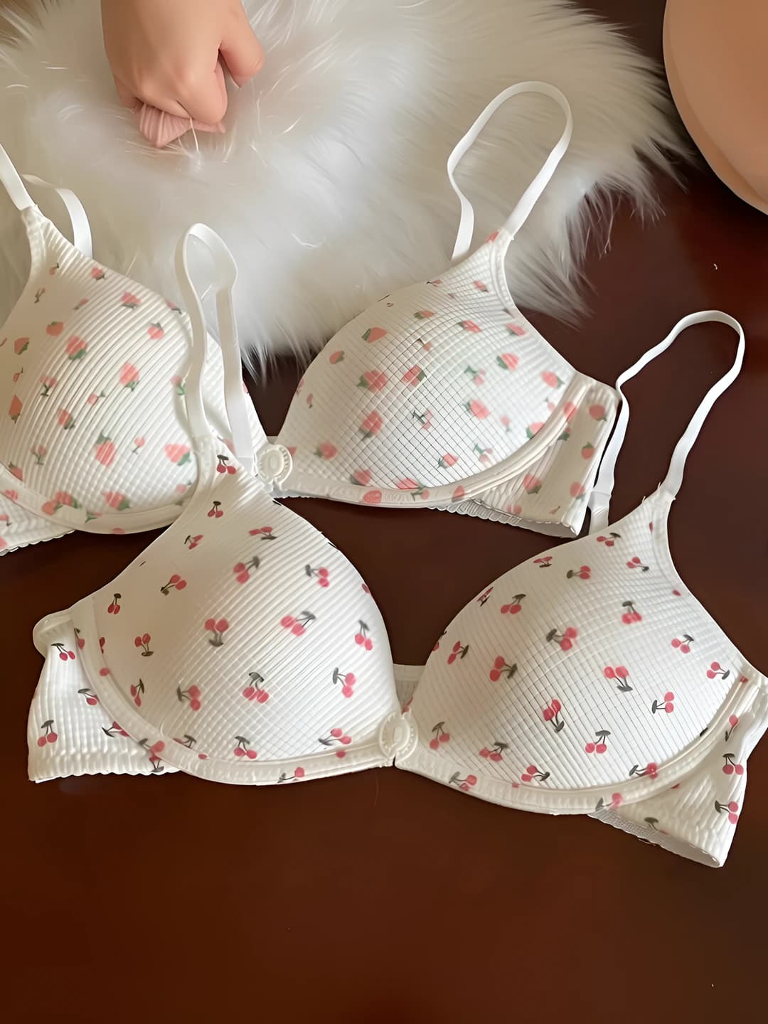 Cherry [1 pc]