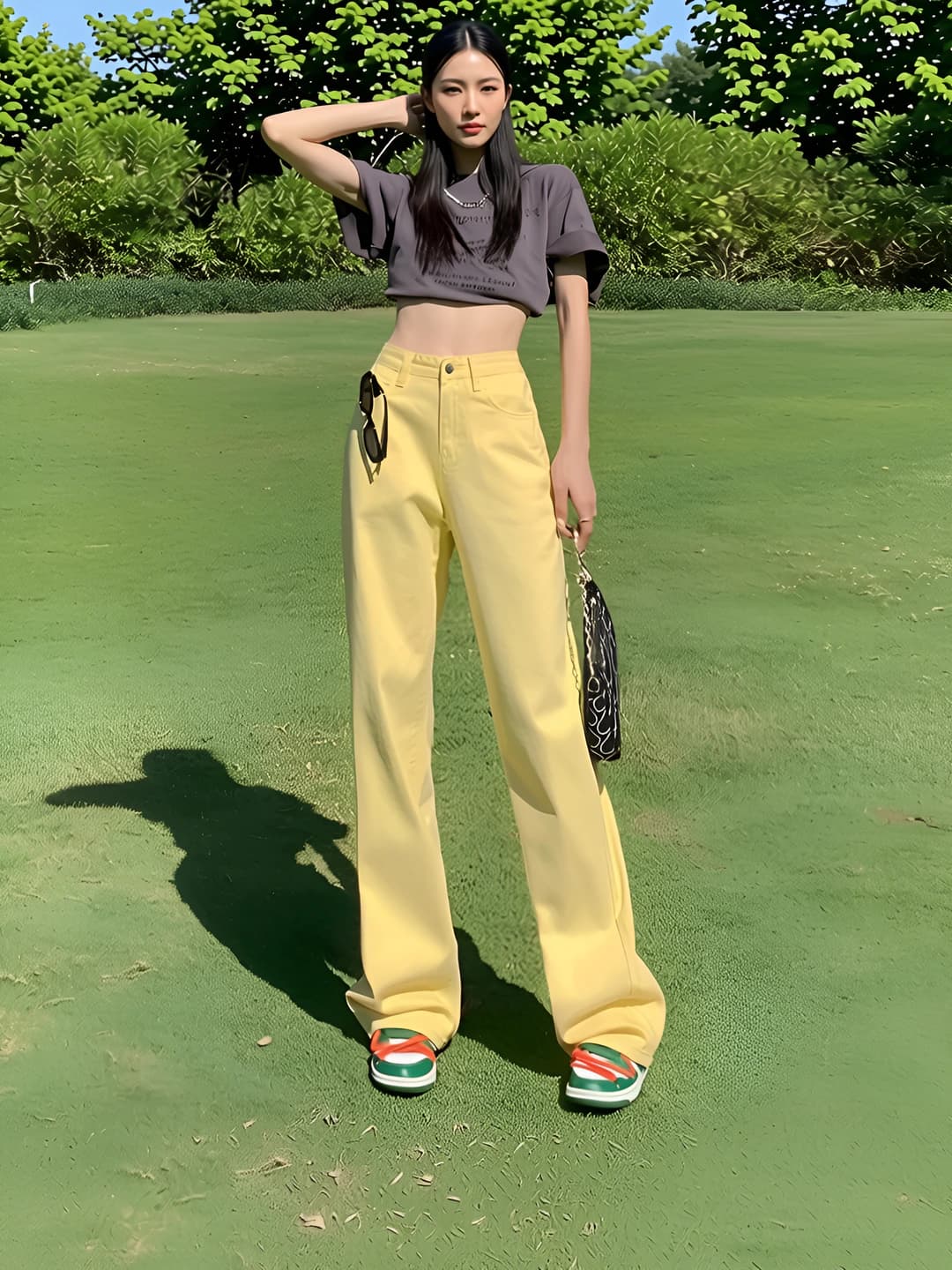 Жёлтый