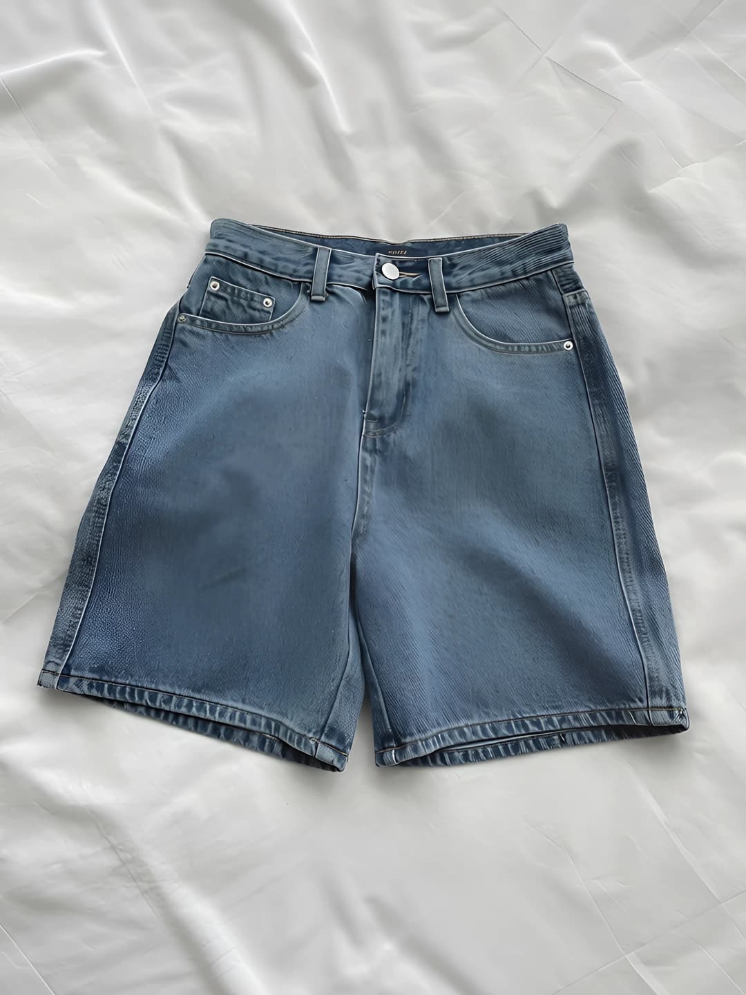 Women's retro high waist straight cut denim shorts, summer, casual, slimming, loose fit, knee-length shorts
