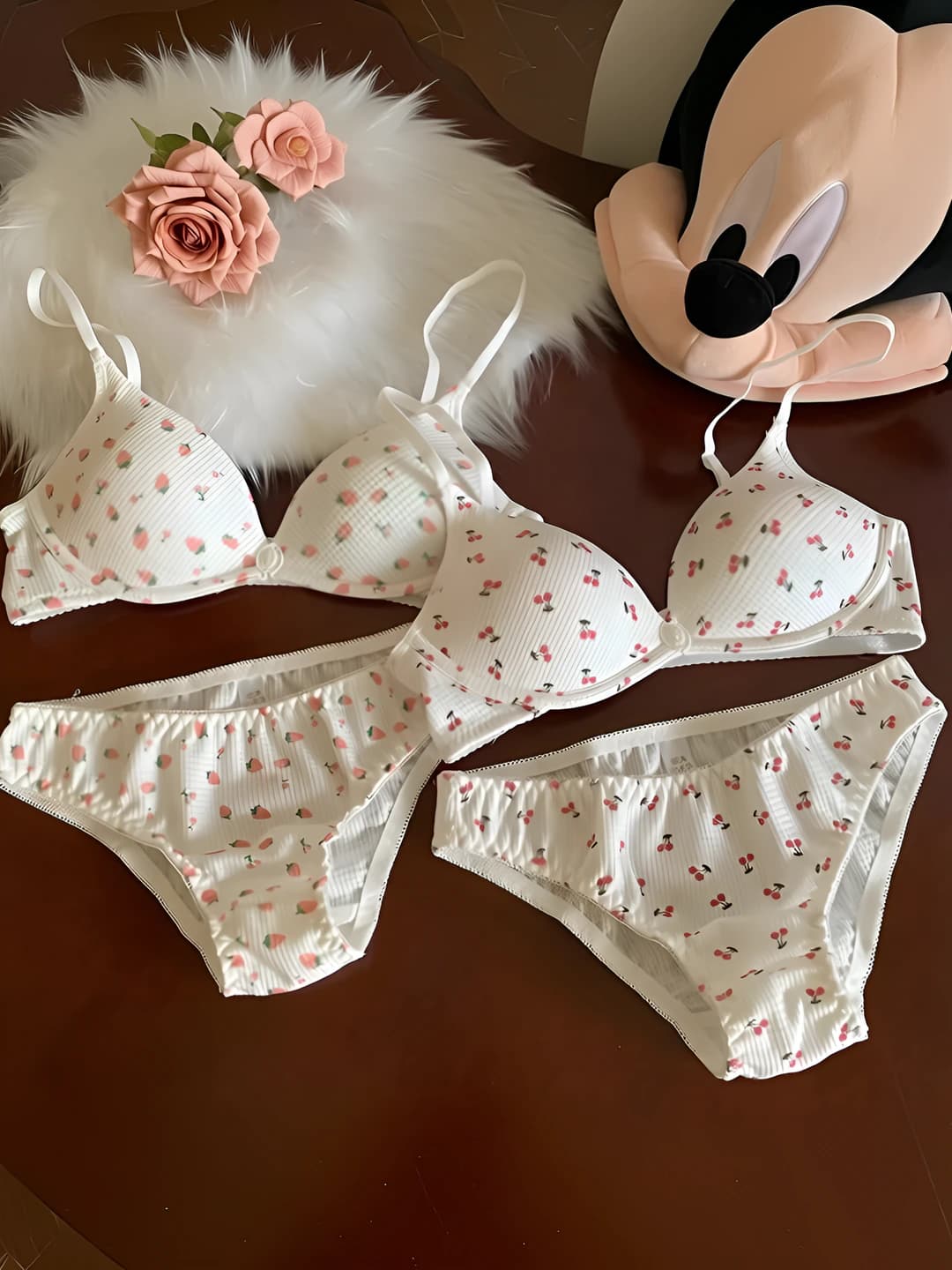 Cherry Set