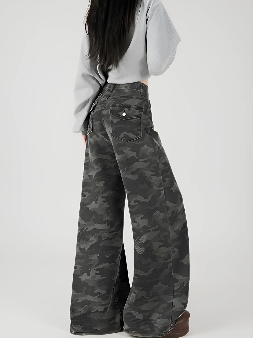 Women's wide and flared jeans: camouflage, high waist, loose fit, trousers, spring-autumn