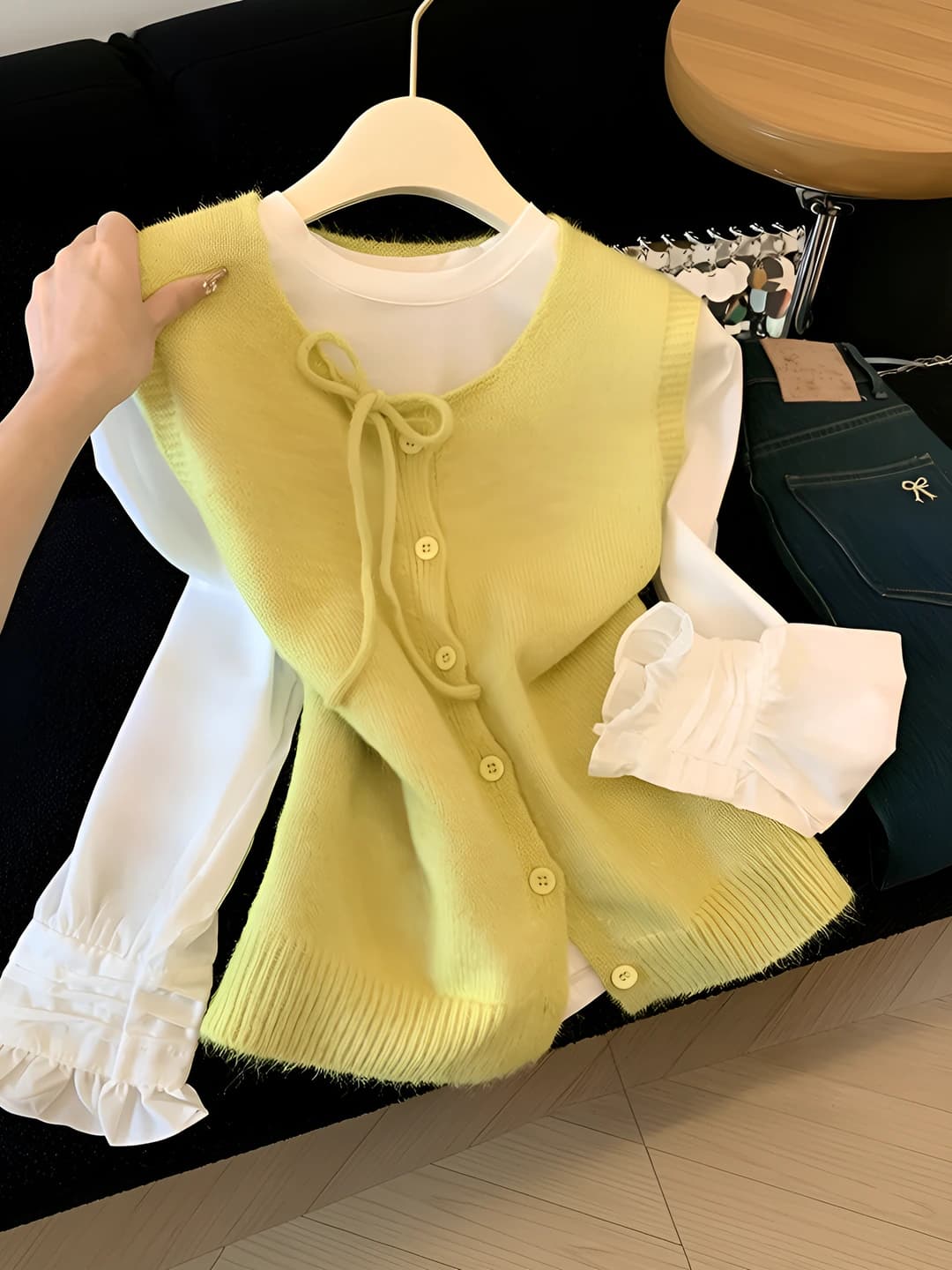 Women's spring loose fit vest with crew neck, 3D pattern, polyamide fabric, Chanel style sweater