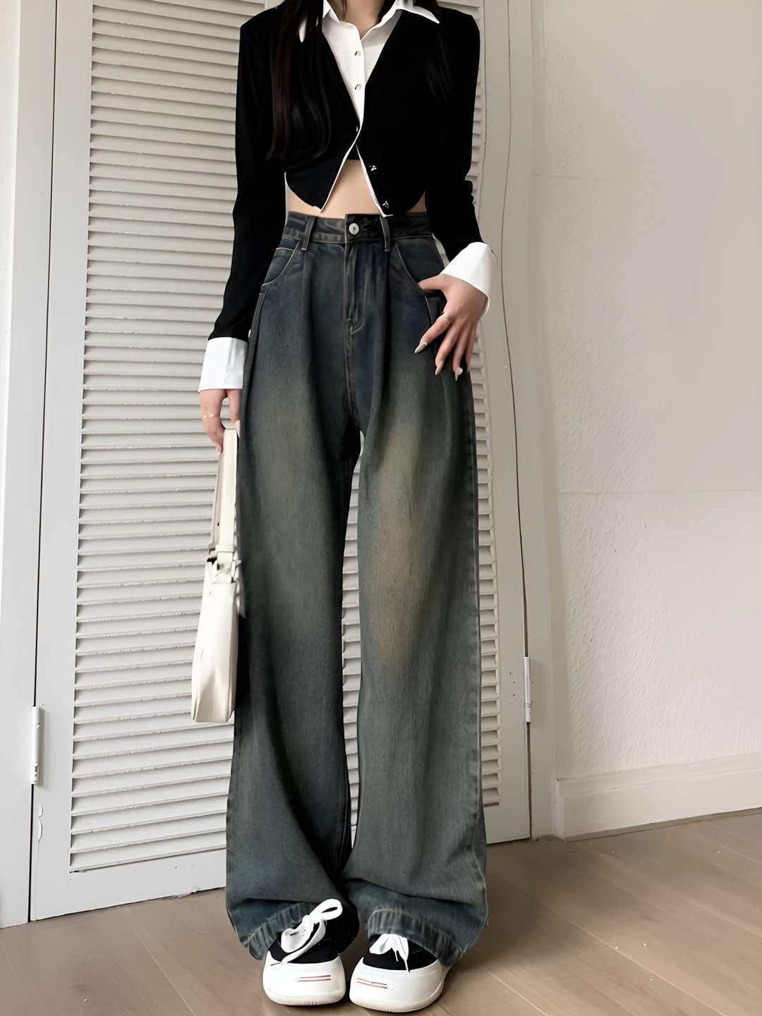Women's wide and flared jeans, autumn-winter, 2026, petite, high waist, retro, loose fit, fleece-lined, straight cut