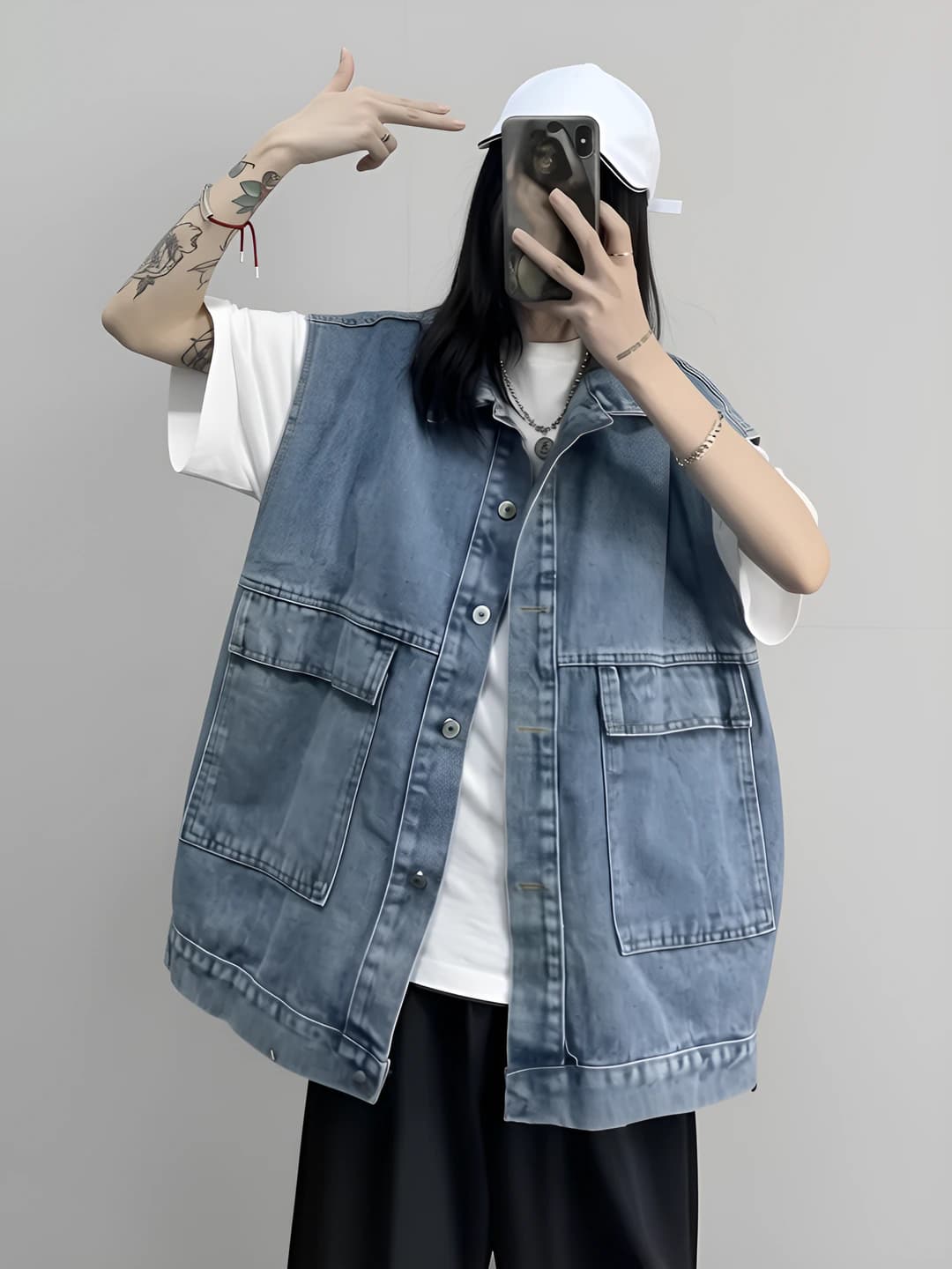 Ayollar uchun 2026 bahor-kuz bo'sh (oversize) yengsiz denim jilet, koreys uslubida, nozik ko'rsatadigan, POLO yoqa, bir rangli