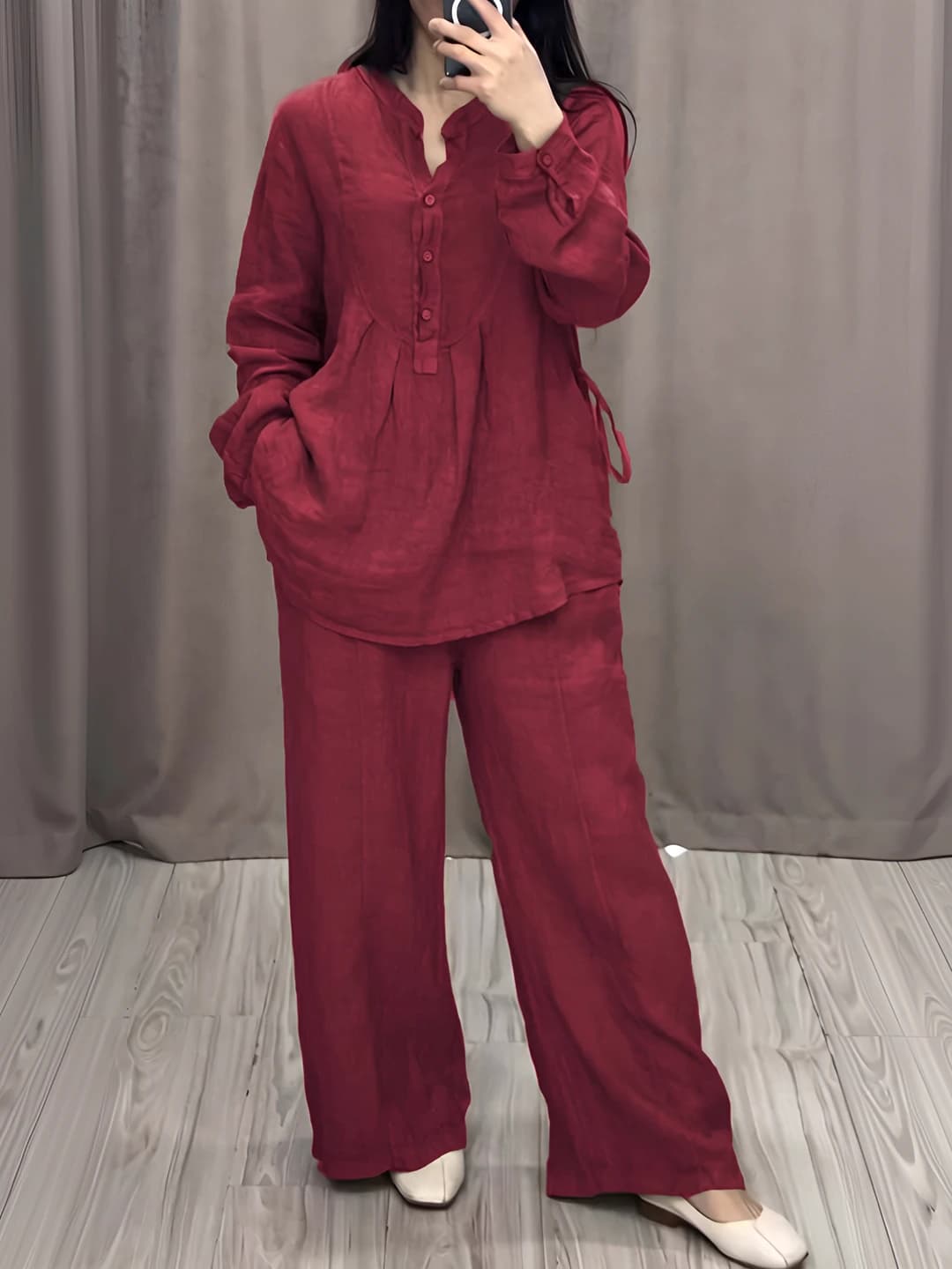 Wine red