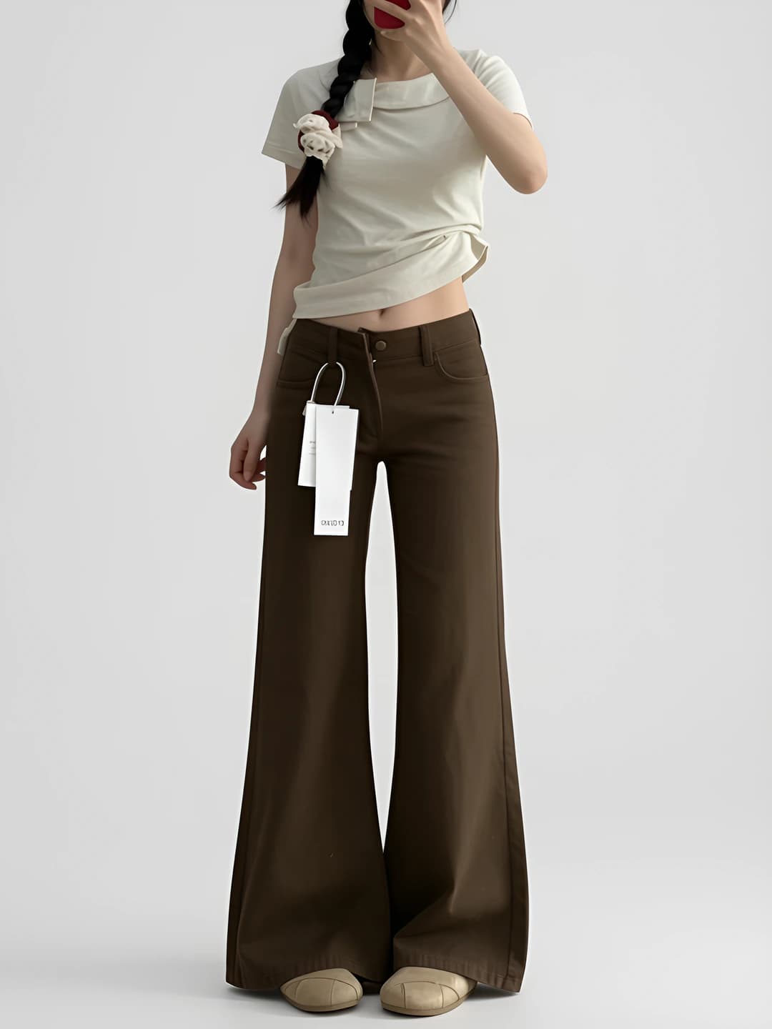 Women's wide and flared jeans, high waist, trousers, spring