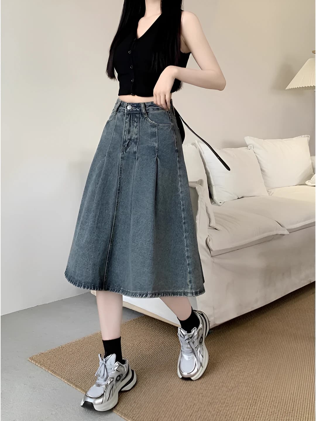 Women's spring-autumn high waist slimming denim skirt, hides hips, with tie and zip