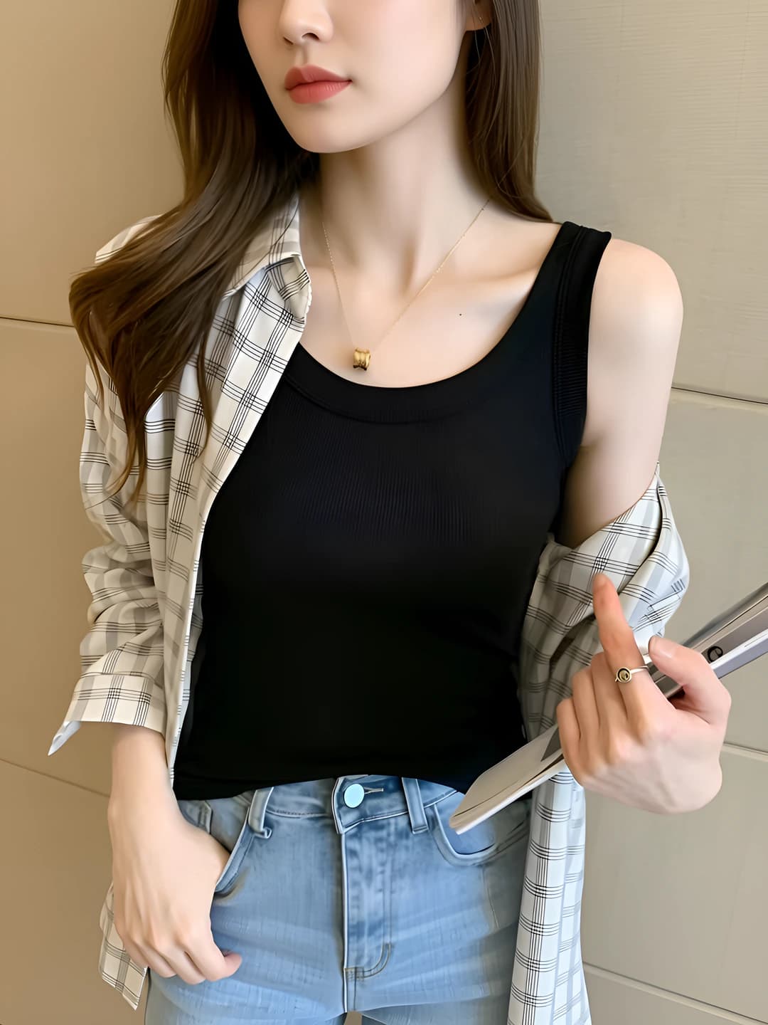 Women's ribbed vest - black