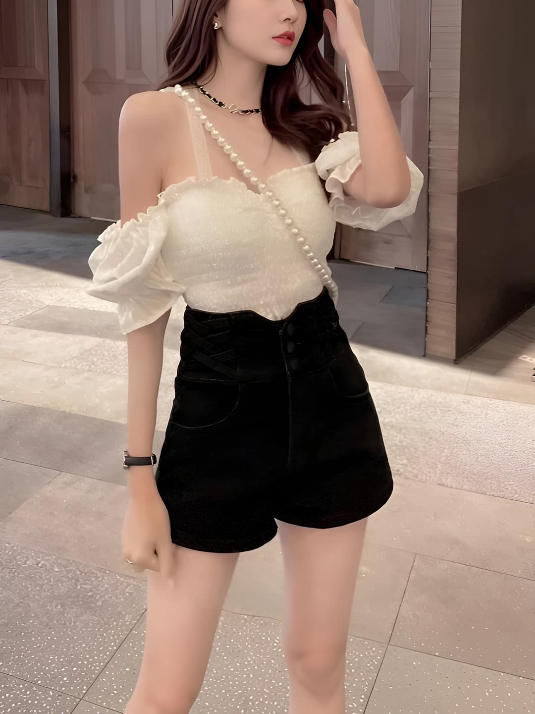Qora
