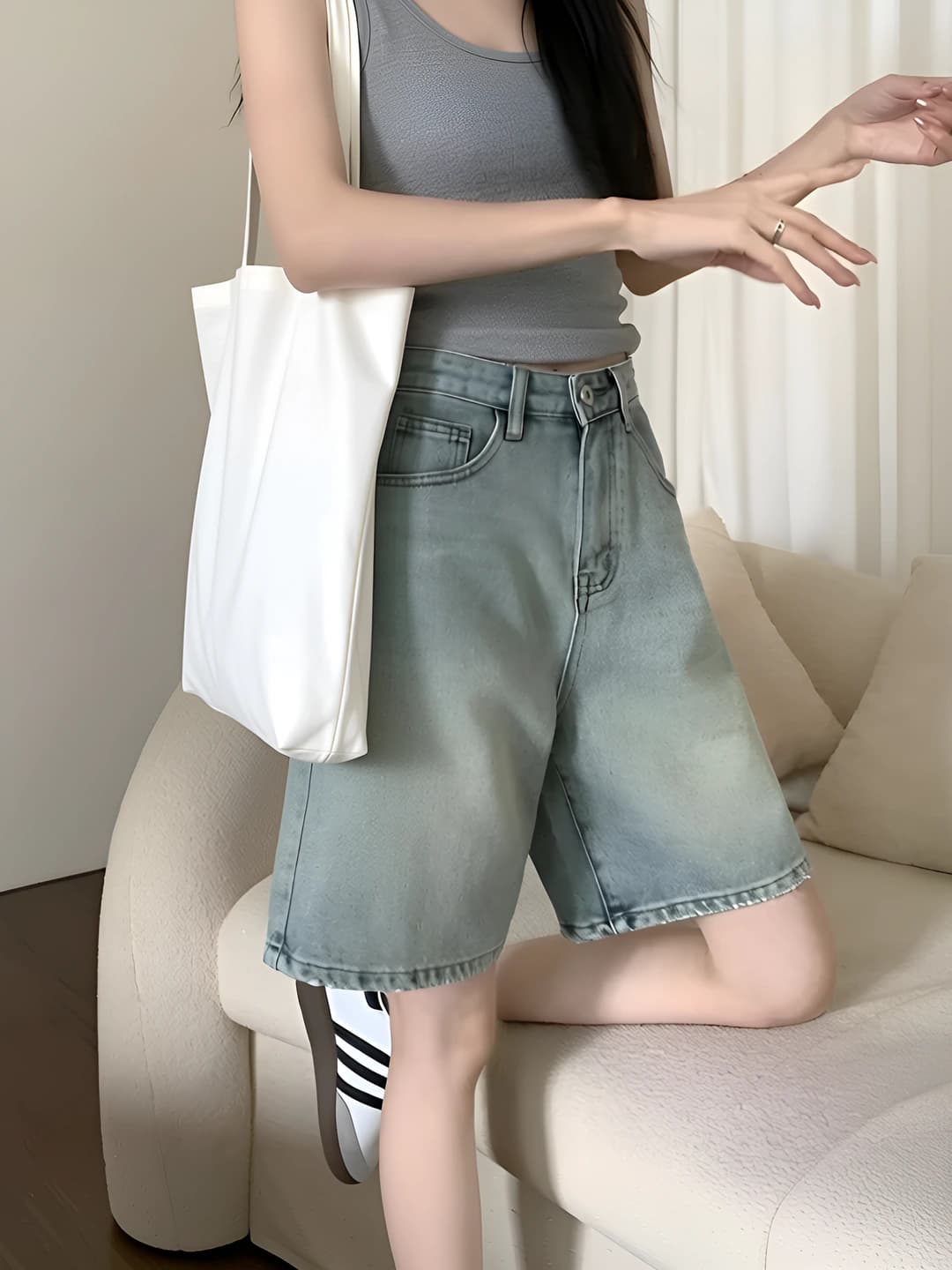 Women's retro denim shorts, low waist, straight cut, thin, summer