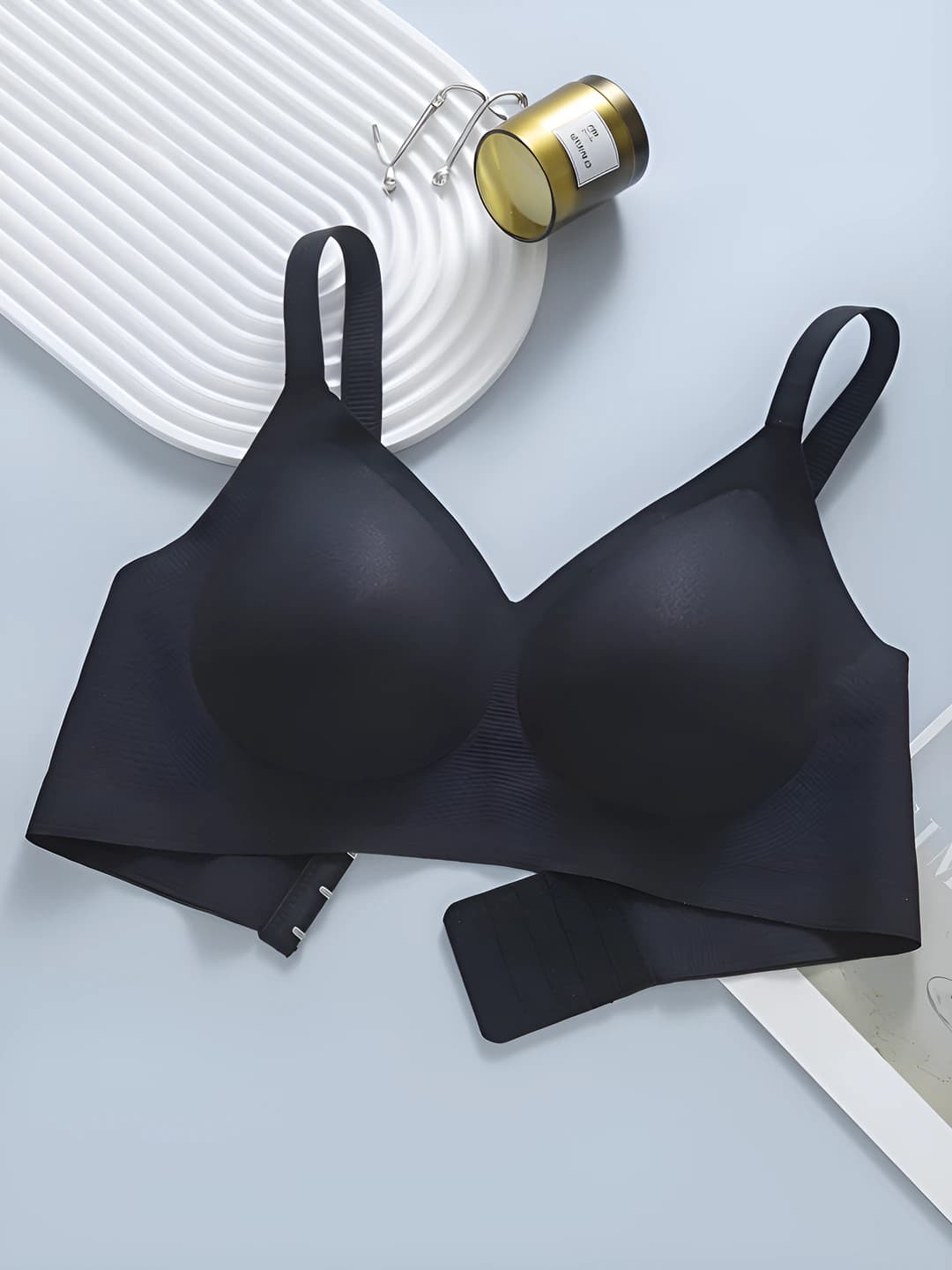 Black, 3 buttons