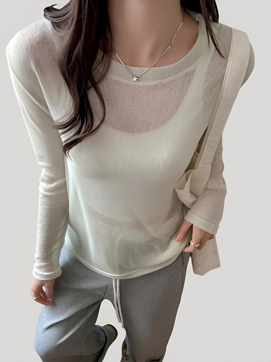 Ayollar uchun koreys uslubida uzun yengli kundalik longsliv, bo'sh (oversize) kesim, dumaloq yoqa, bir rangli, quyoshdan himoyalovchi