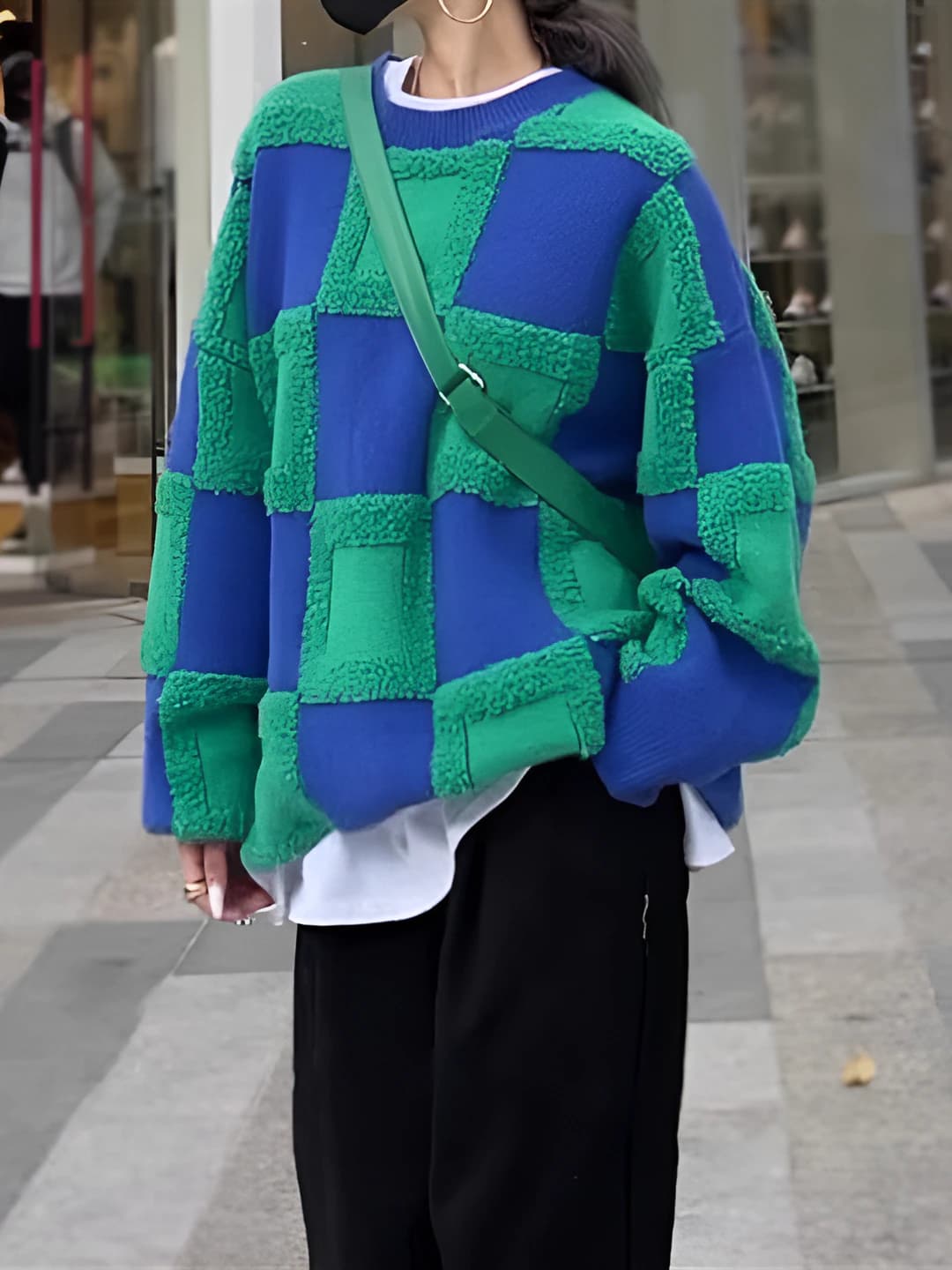 Зелёный