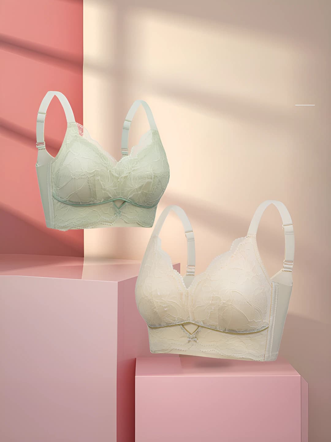 Women's lace ultra-thin bra, visually minimizes large bust, wire-free, gathers side breast, supports and prevents sagging, shaping