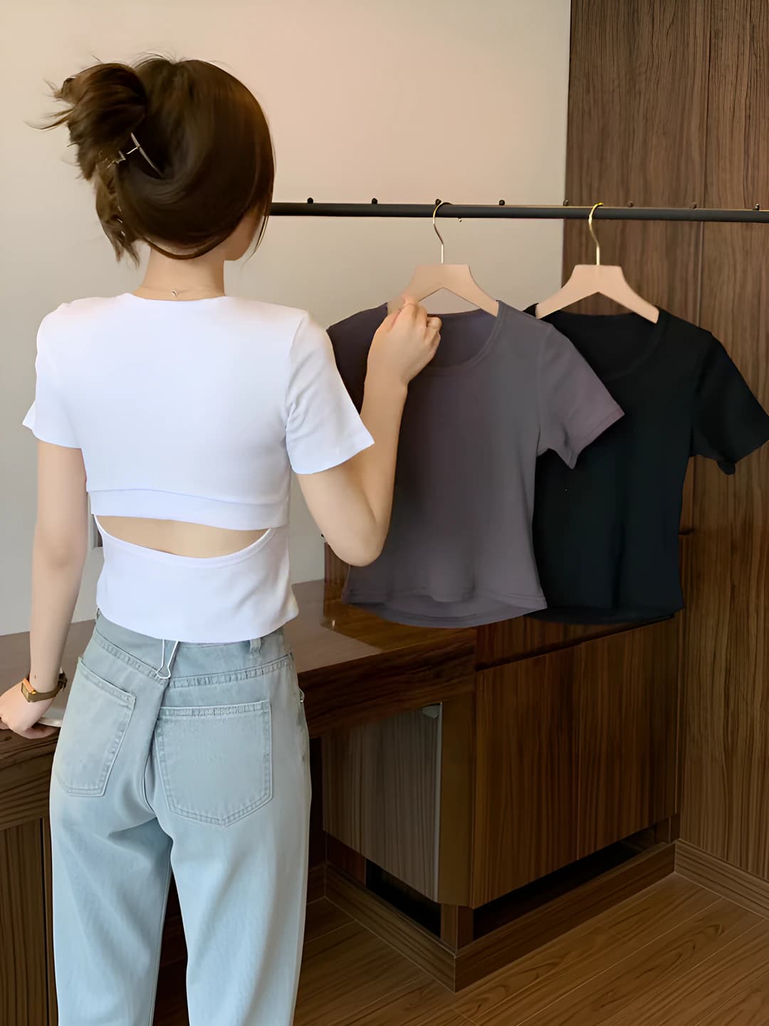 White T-shirt
