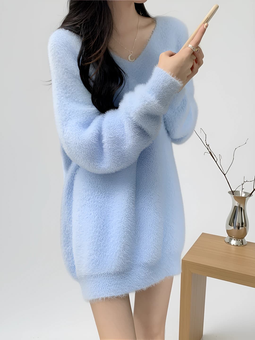 Women's V-neck mid-length sweater, long sleeve, loose fit, solid colour, slimming, retro style knit top for spring-autumn