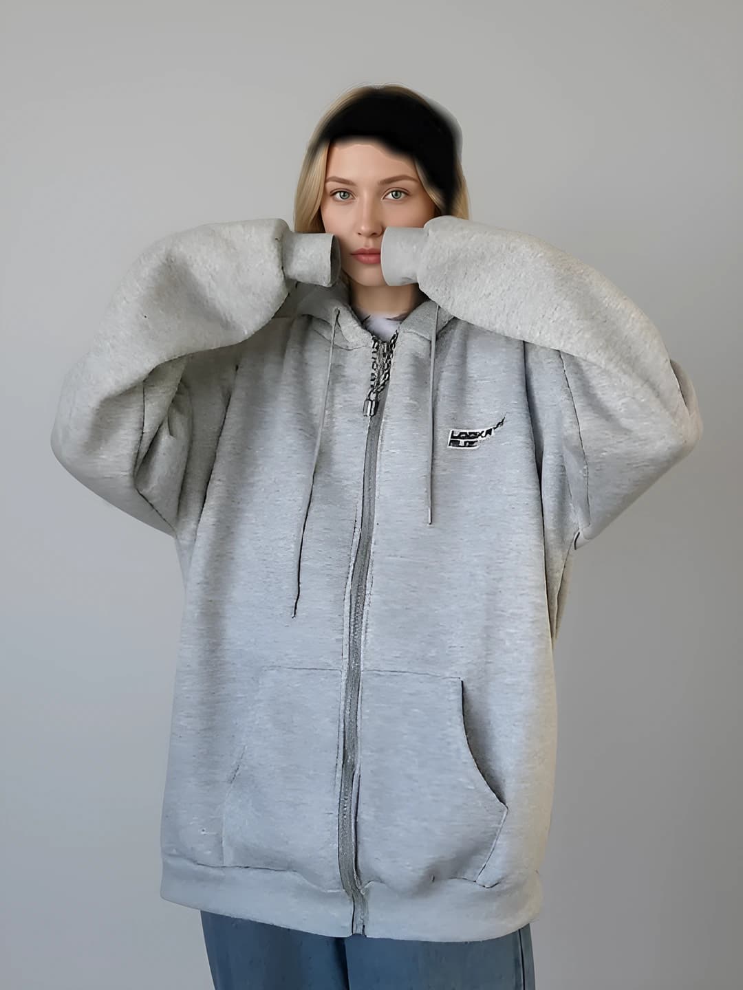 Light grey short