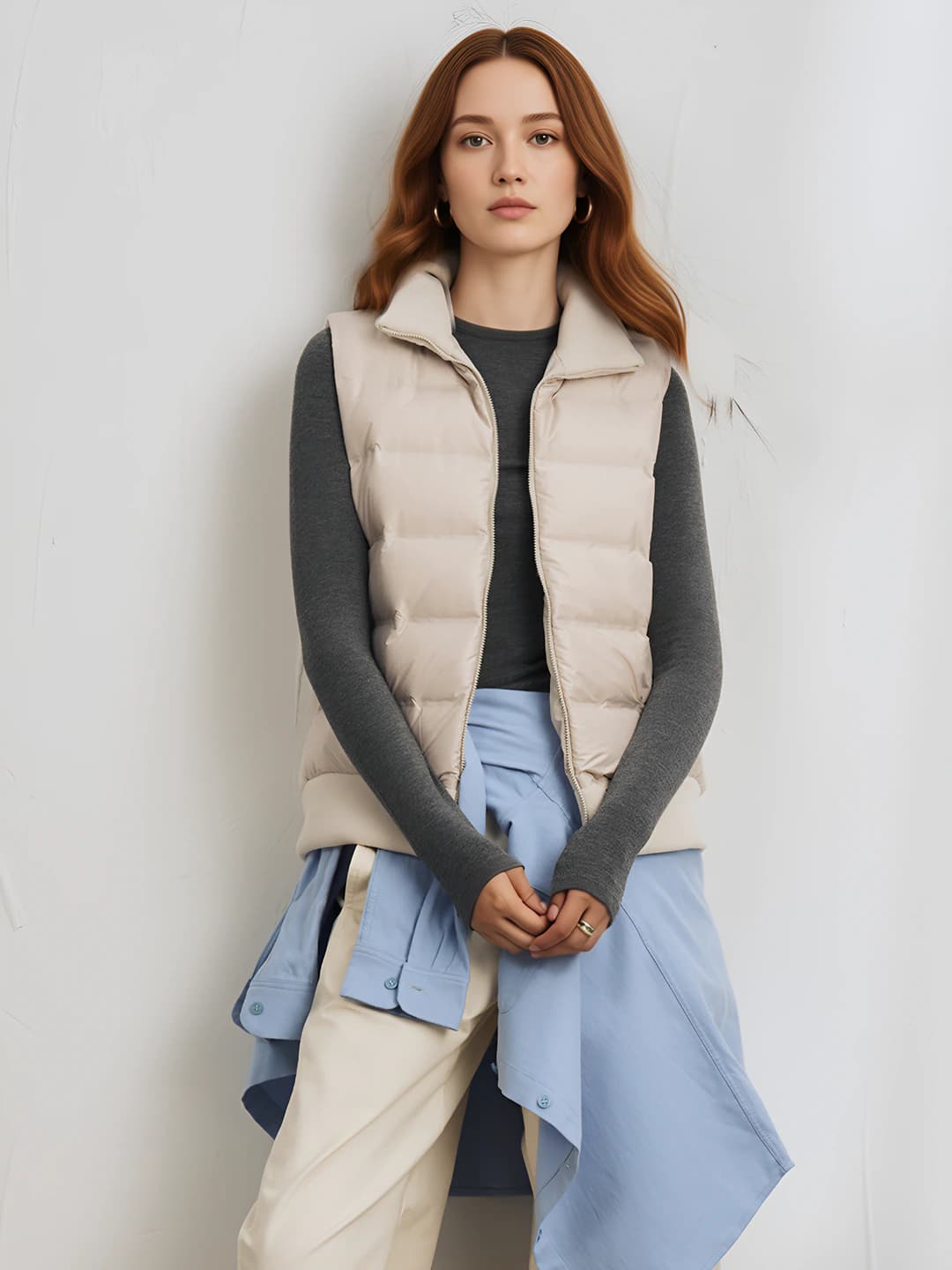 Women's warm autumn-winter down vest with white duck down, casual style, loose fit, zip, lapel collar