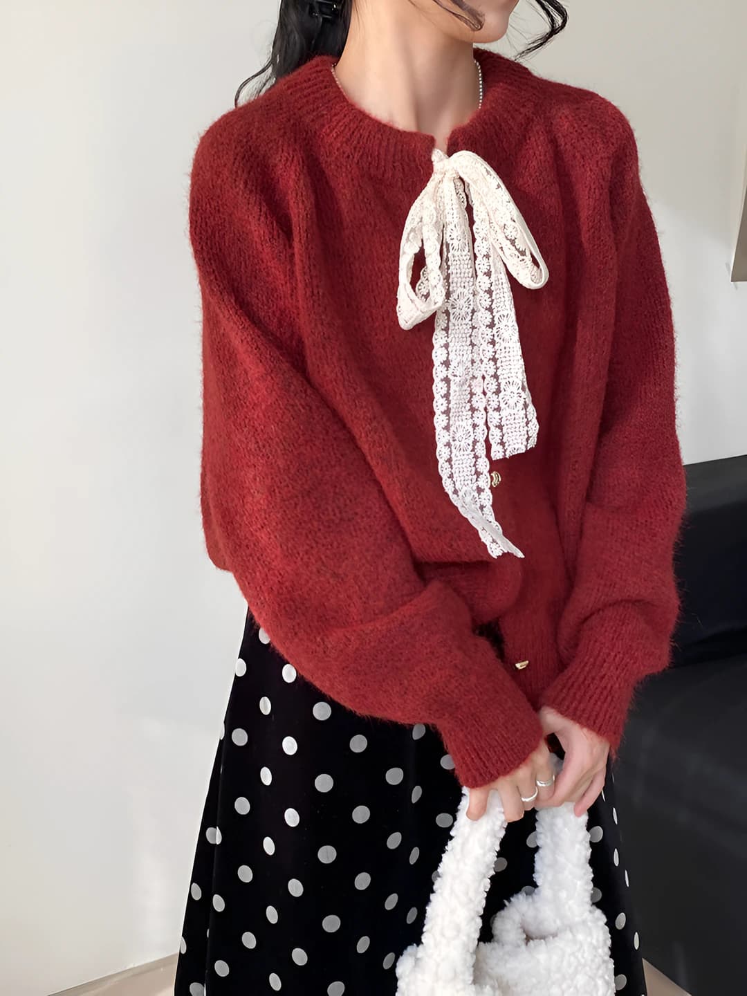 Women's lace knit cardigan for autumn-winter, crew neck, long sleeve, loose fit, solid colour, with gold buttons and tie
