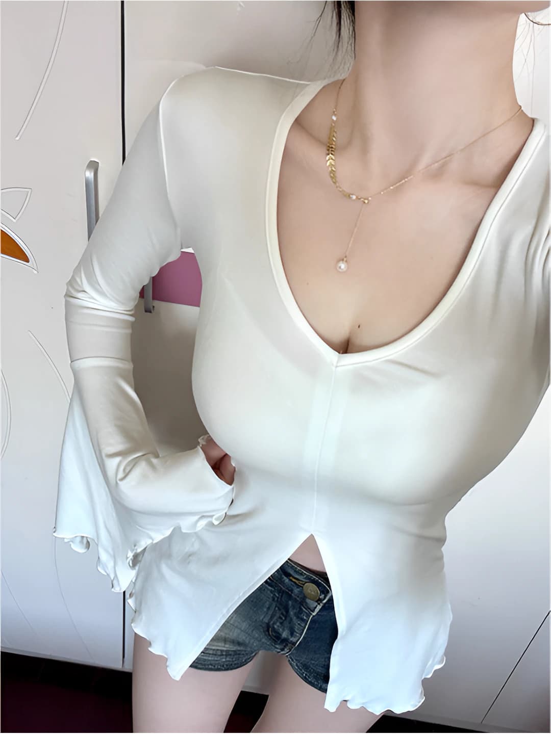 White T-shirt