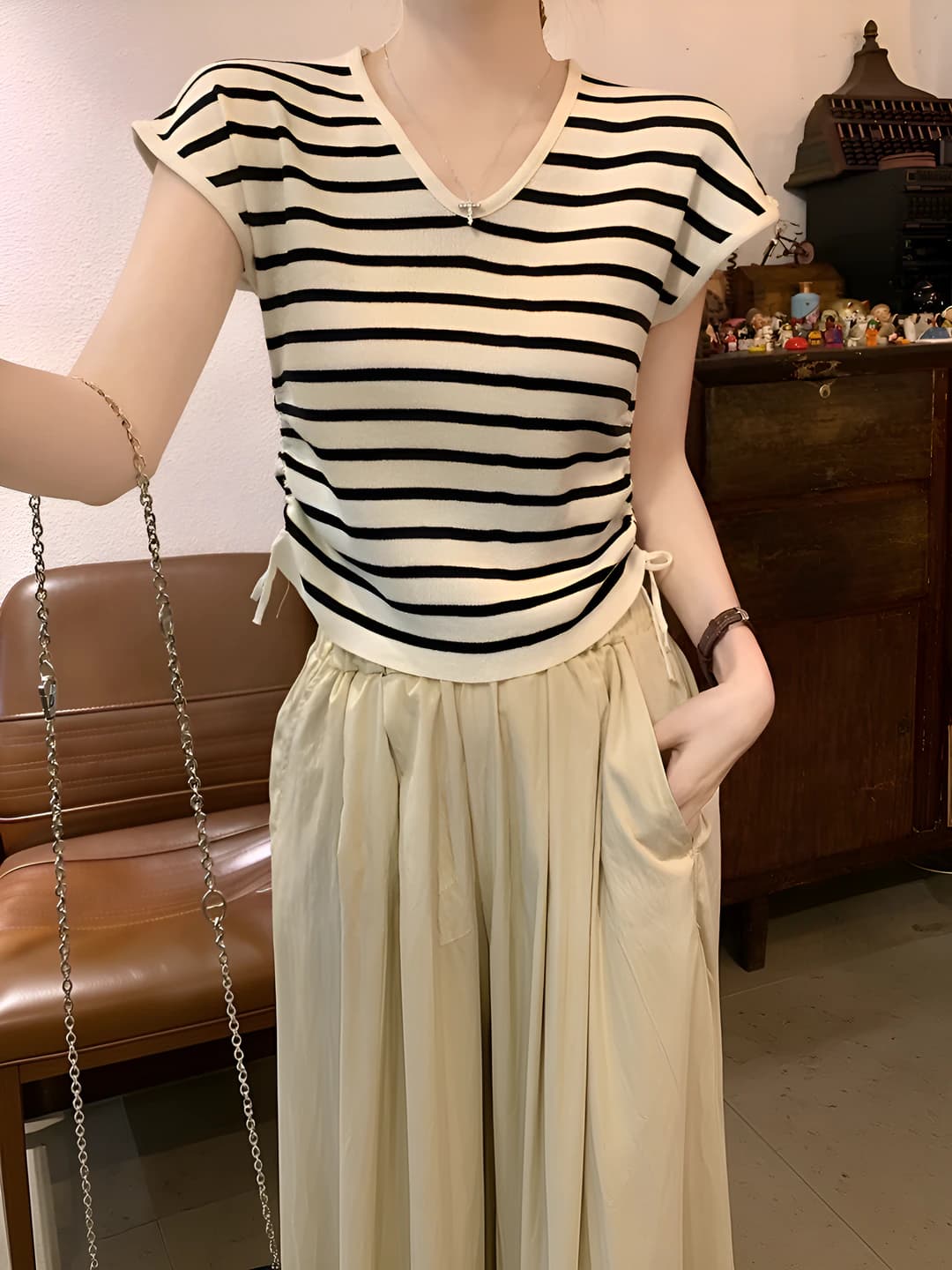 Apricot striped