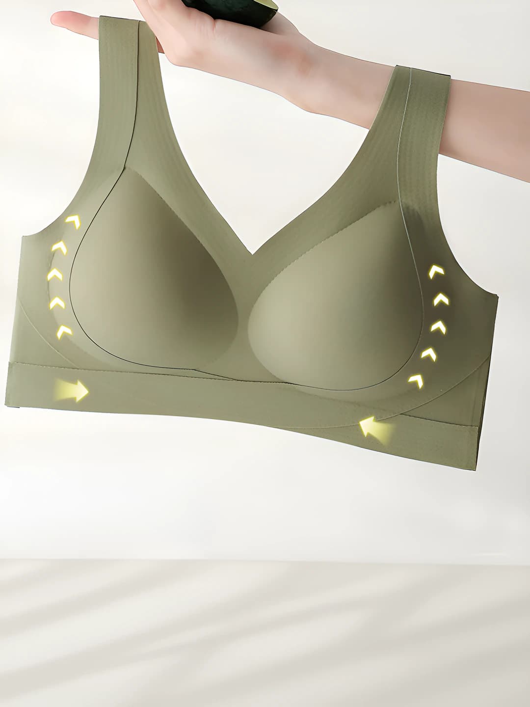 Women's seamless sports tank top bra, 3/4 cup, closed, with side support and lift