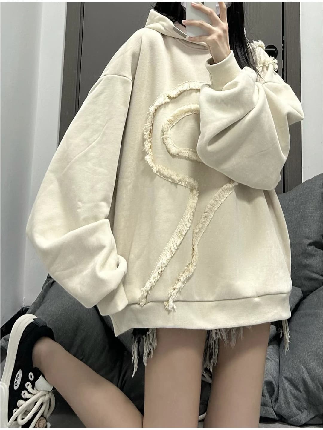 Women's fleece-lined hoodie: autumn-winter, thickened, loose fit, long sleeve, crew neck, cropped sweatshirt in 'Empress' style
