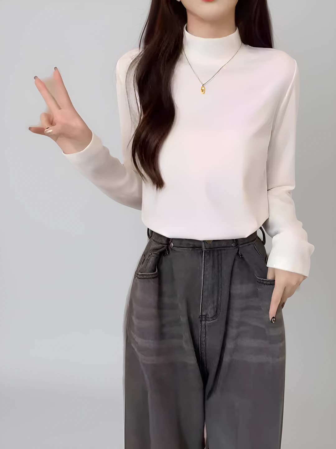 White T-shirt