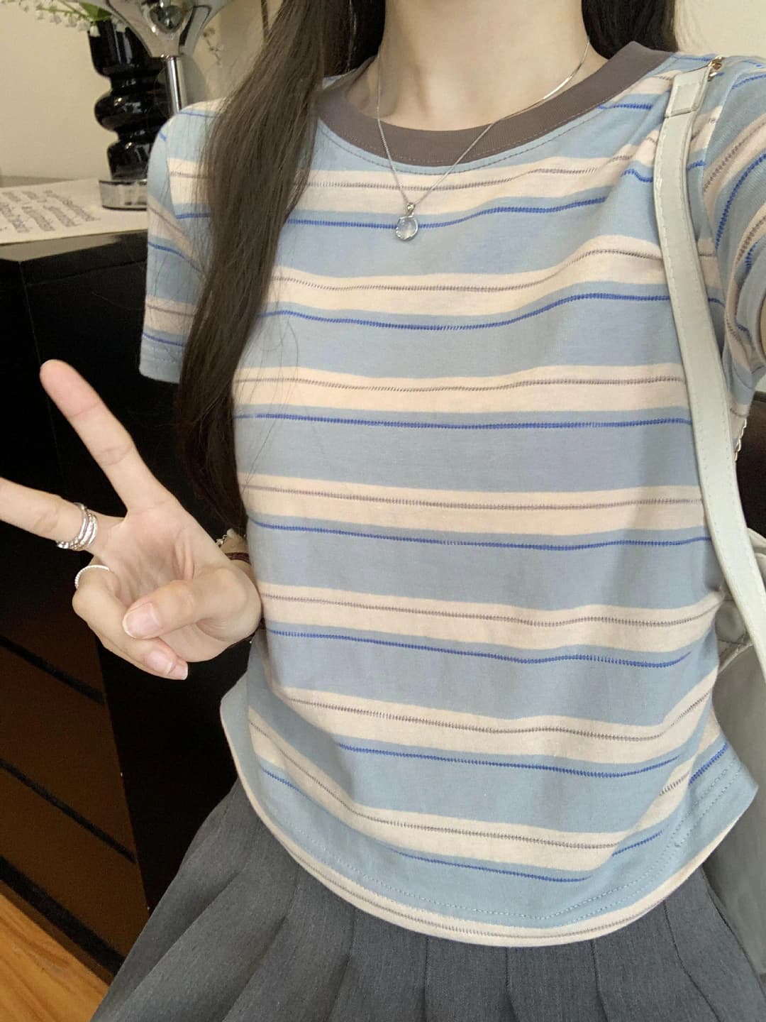 Women's striped t-shirt with crew neck and short sleeves, slimming fit, summer 2026
