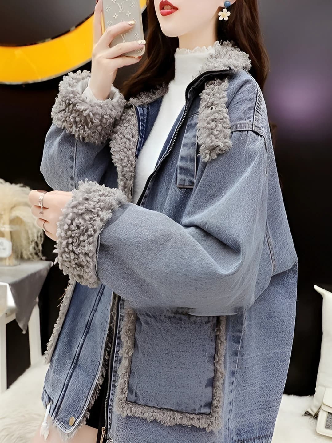 Ayollar uchun issiq astarli, qalinlashtirilgan denim kurtka, kuz-qish mavsumi uchun kundalik, bo'sh (oversize) fit, baland yoqa, uzun yeng
