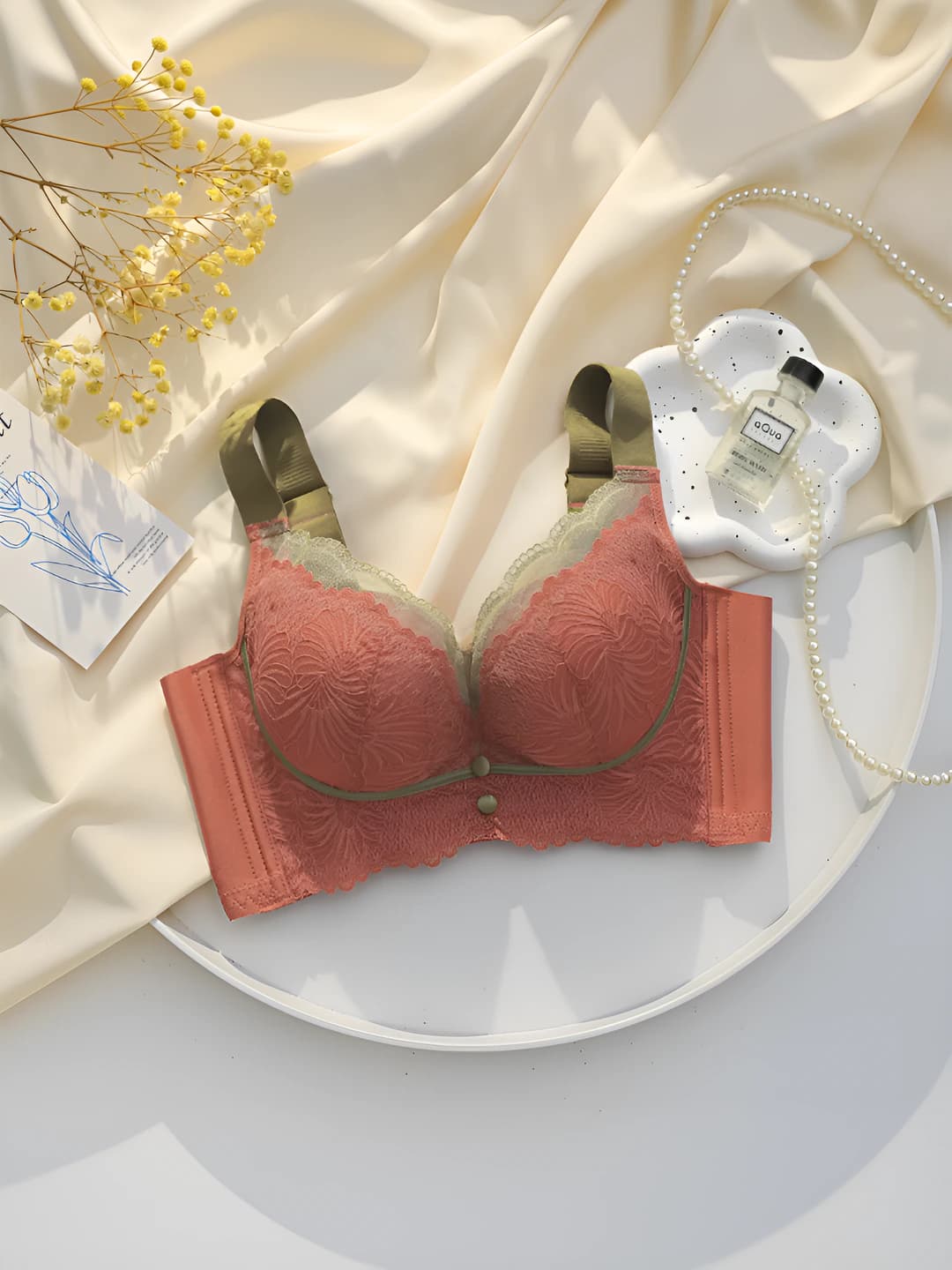 Women's lace bra, polyamide, seamless, supportive, shaping, side control, side breast control, 3/4 cup, medium cup, fixed straps, back 5-row hook