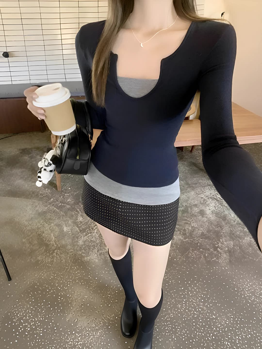 Women's long sleeve V-neck slim fit slimming solid colour longsleeve